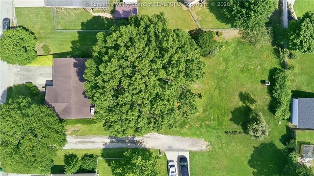 5226 Linda Vista Drive, Charleston, WV 25313