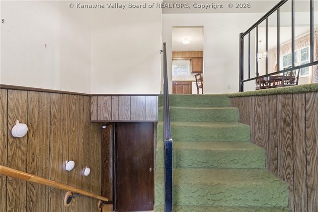 5226 Linda Vista Drive, Charleston, WV 25313