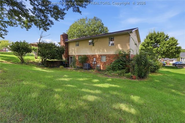 5226 Linda Vista Drive, Charleston, WV 25313