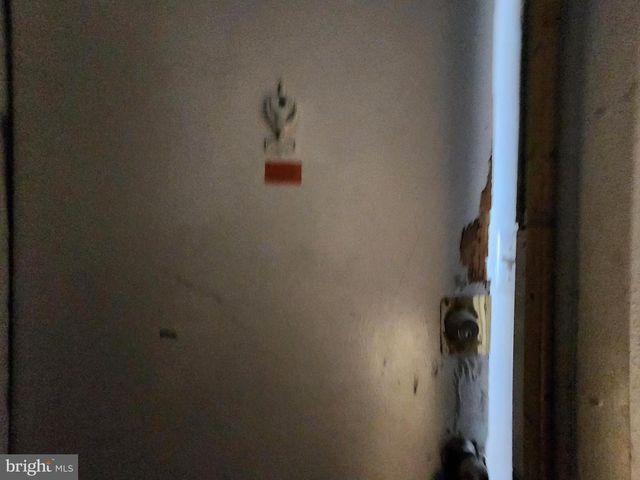 328 N PACA ST, Baltimore, MD 21201