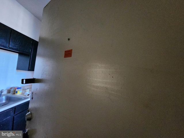 328 N PACA ST, Baltimore, MD 21201