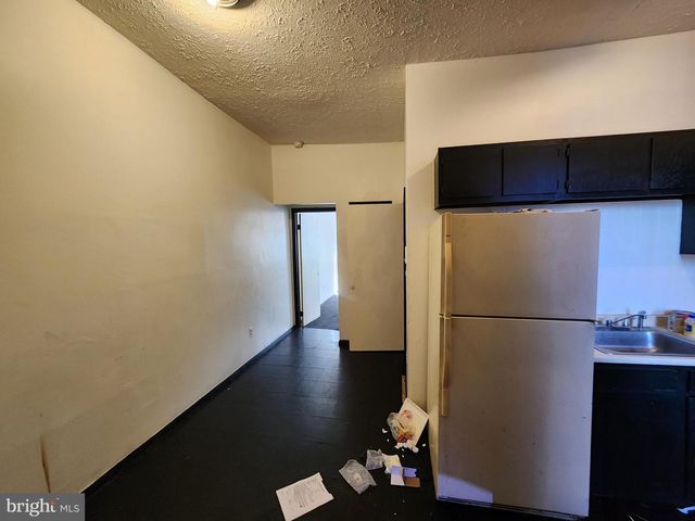 328 N PACA ST, Baltimore, MD 21201