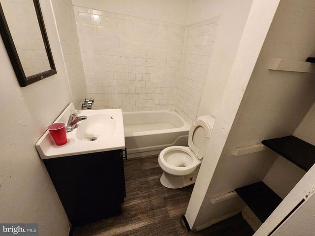 328 N PACA ST, Baltimore, MD 21201