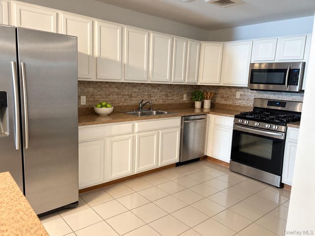 6616 Seaspray Avenue, Arverne, NY 11692