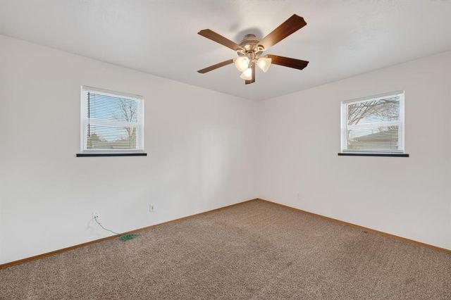 34 Shirley Lane, Edmond, OK 73003