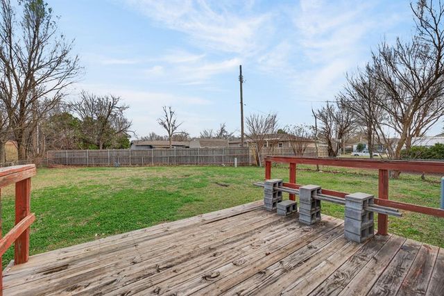 34 Shirley Lane, Edmond, OK 73003