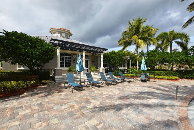 6443 NW 110th Avenue, Parkland, FL 33076