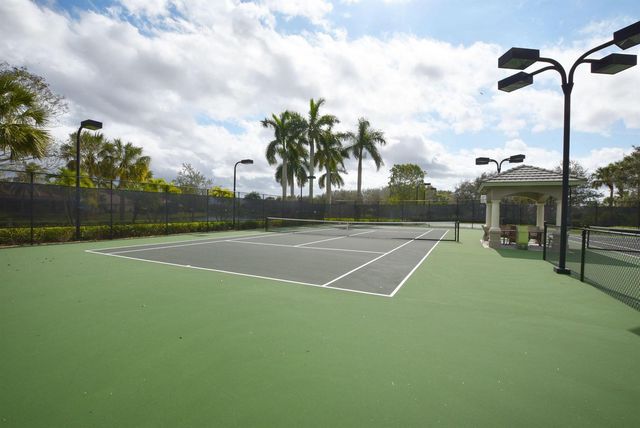 6443 NW 110th Avenue, Parkland, FL 33076