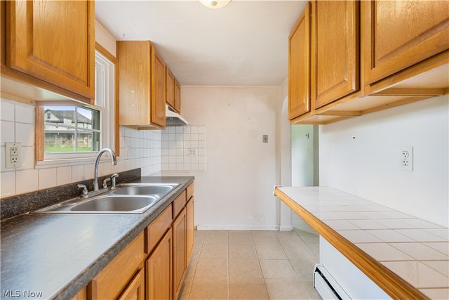 11727 Easton Street NE, Alliance, OH 44601