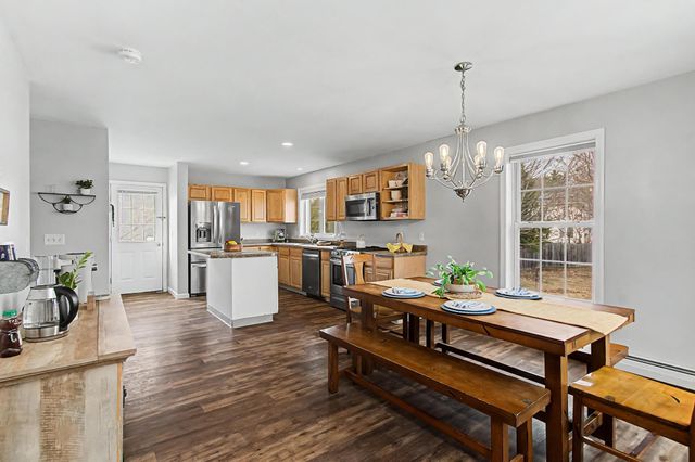 16 Shannon Way, Milton, VT 05468