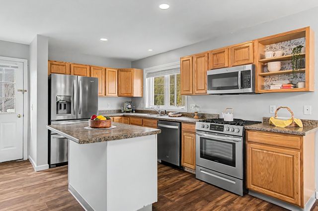 16 Shannon Way, Milton, VT 05468