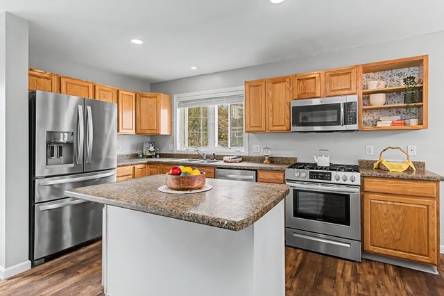 16 Shannon Way, Milton, VT 05468