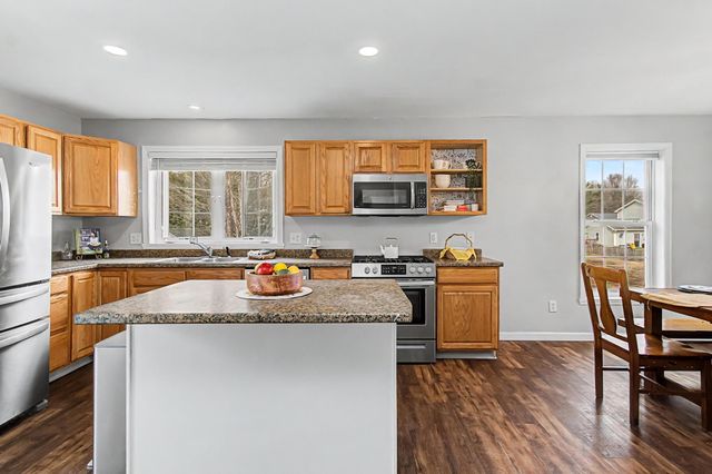 16 Shannon Way, Milton, VT 05468