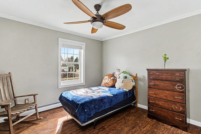16 Shannon Way, Milton, VT 05468
