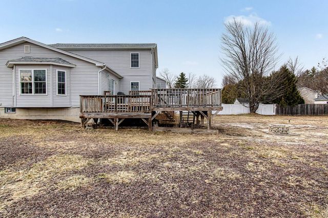 16 Shannon Way, Milton, VT 05468