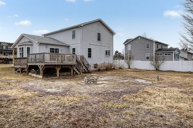 16 Shannon Way, Milton, VT 05468