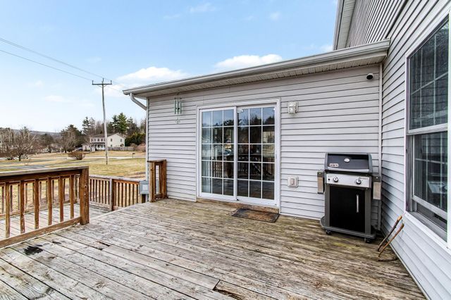 16 Shannon Way, Milton, VT 05468