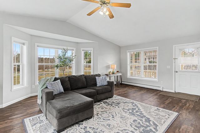 16 Shannon Way, Milton, VT 05468