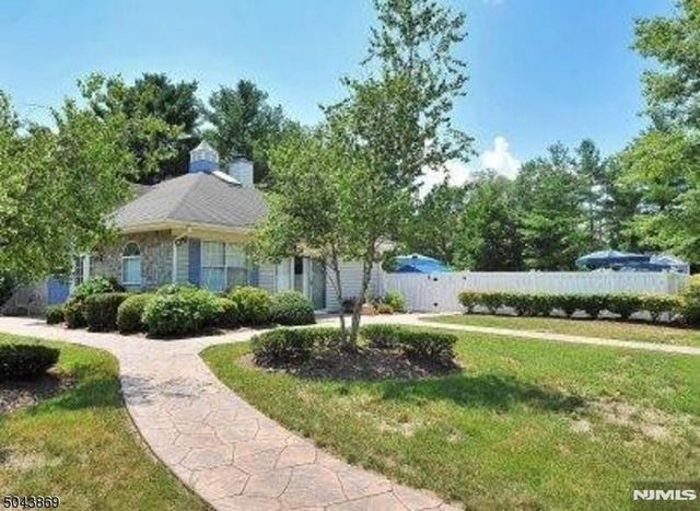 194 Robertson Way 914, Lincoln Park Borough, NJ 07035