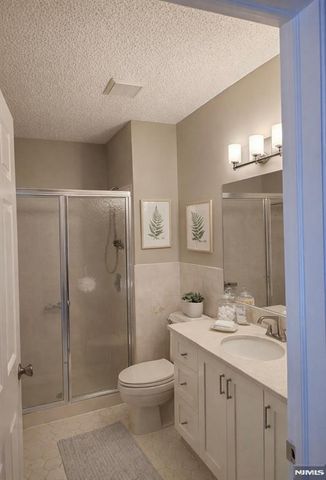 194 Robertson Way 914, Lincoln Park Borough, NJ 07035