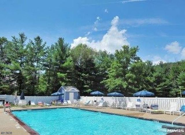 194 Robertson Way 914, Lincoln Park Borough, NJ 07035