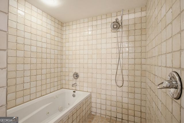 195 Arizona Avenue 121, Atlanta, GA 30307