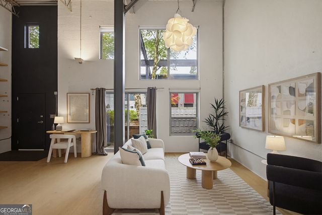 195 Arizona Avenue 121, Atlanta, GA 30307