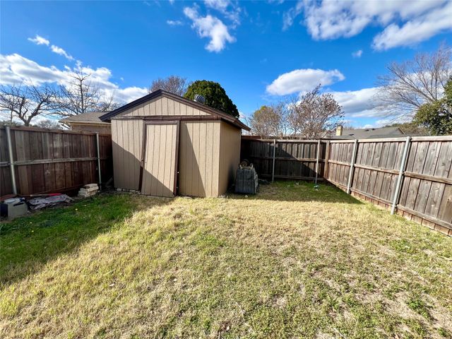 2805 Scott Mill Road, Carrollton, TX 75007