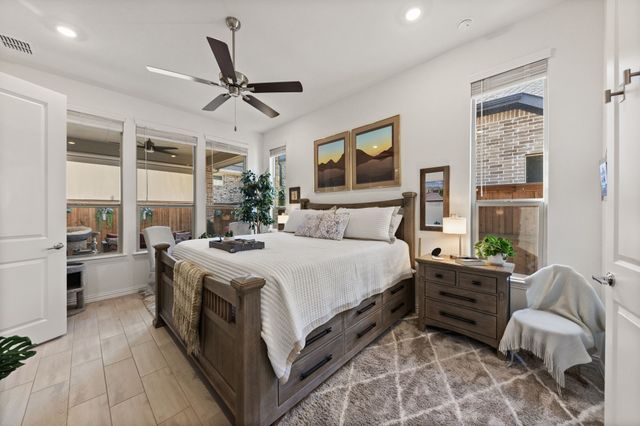 4726 Prairie Crest Lane, Arlington, TX 76005