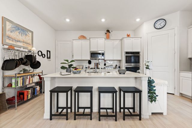 4726 Prairie Crest Lane, Arlington, TX 76005