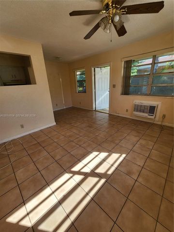 836 NW 2nd Ave 1, Fort Lauderdale, FL 33311