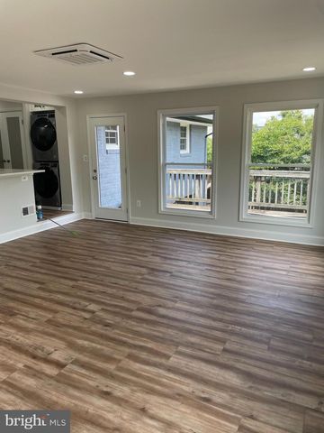 4617 N CHAMBLISS ST, Alexandria, VA 22312