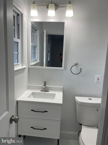 4617 N CHAMBLISS ST, Alexandria, VA 22312