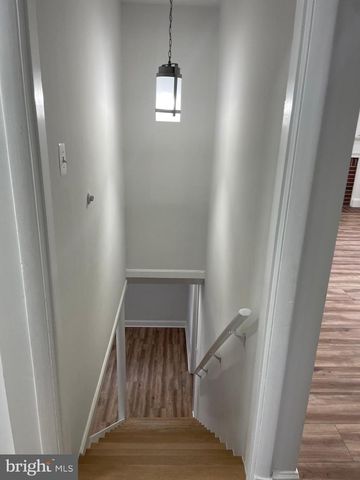 4617 N CHAMBLISS ST, Alexandria, VA 22312