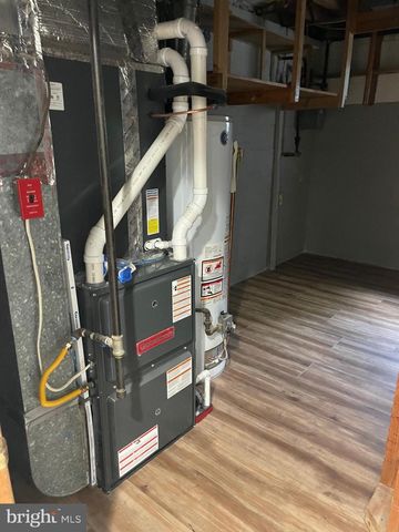 4617 N CHAMBLISS ST, Alexandria, VA 22312