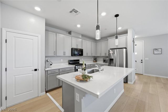 11561 Cedar Shore Avenue, Las Vegas, NV 89138