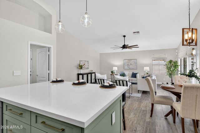 709 E PRESCOTT Drive, Chandler, AZ 85249