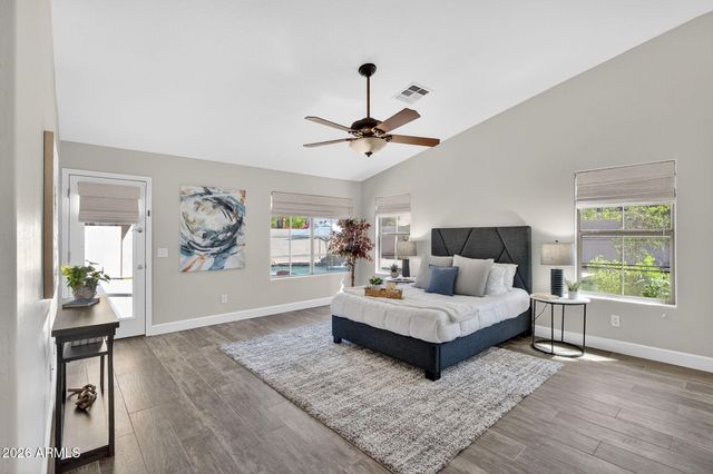 709 E PRESCOTT Drive, Chandler, AZ 85249