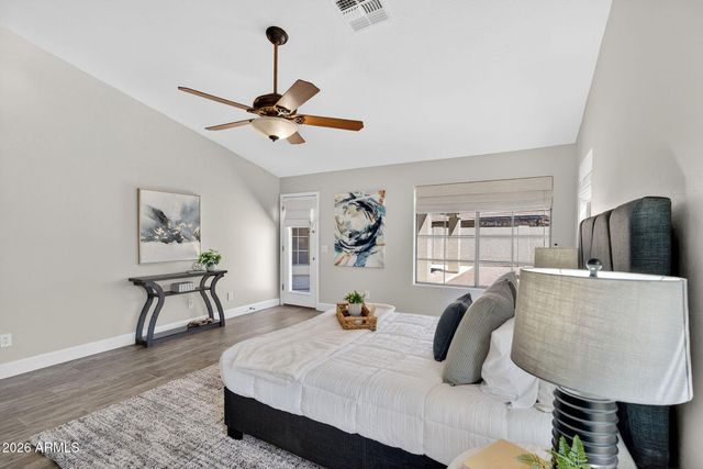 709 E PRESCOTT Drive, Chandler, AZ 85249