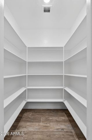 709 E PRESCOTT Drive, Chandler, AZ 85249