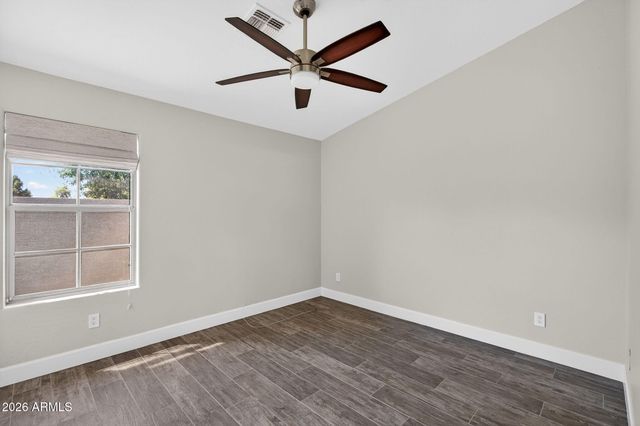 709 E PRESCOTT Drive, Chandler, AZ 85249