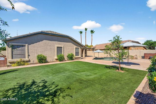 709 E PRESCOTT Drive, Chandler, AZ 85249