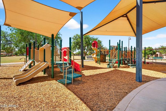 709 E PRESCOTT Drive, Chandler, AZ 85249