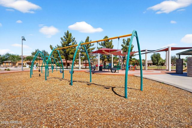 709 E PRESCOTT Drive, Chandler, AZ 85249