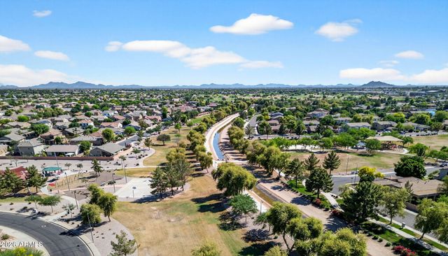 709 E PRESCOTT Drive, Chandler, AZ 85249