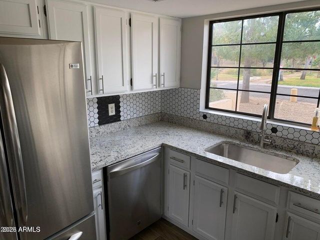 4826 W KRALL Street, Glendale, AZ 85301