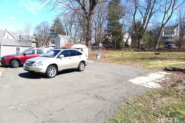 733 Broad Street, Meriden, CT 06450