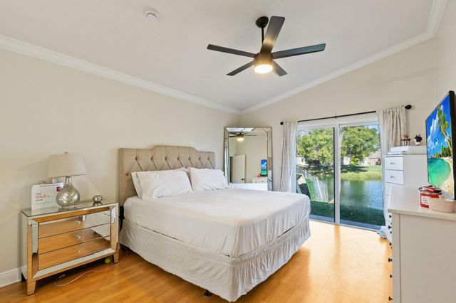 15141 Brighton Lane, Davie, FL 33331