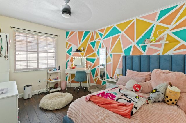 15141 Brighton Lane, Davie, FL 33331