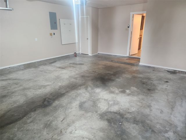 4302 N Chisholm Trail, Granbury, TX 76048